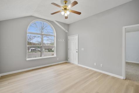 604 Hugh Duffy Cove La Vergne TN 37086