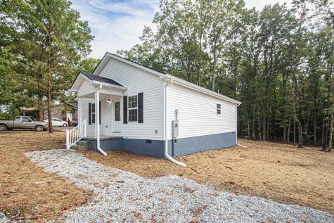 226 Central Street Tracy City TN 37387