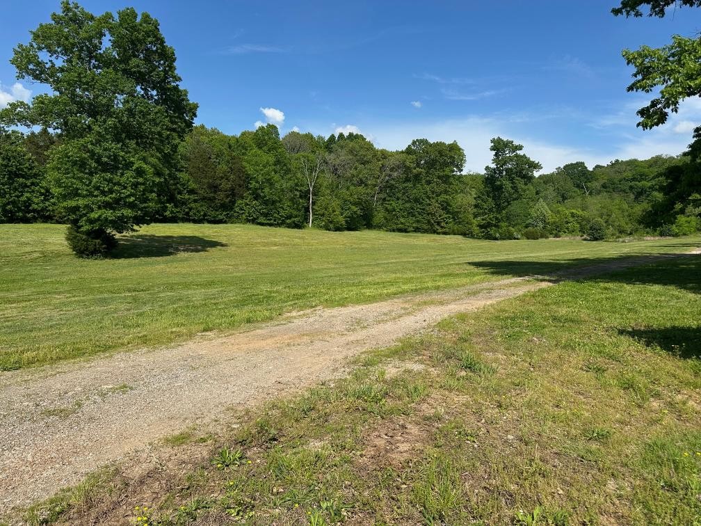 6414 Peytonsville Arno Road College Grove TN 37046