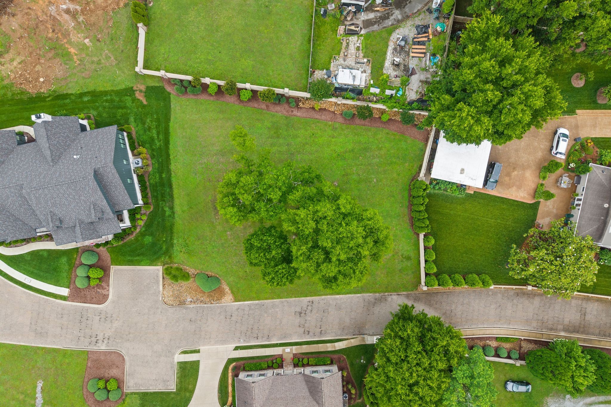 704 Halcyon Way Columbia TN 38401