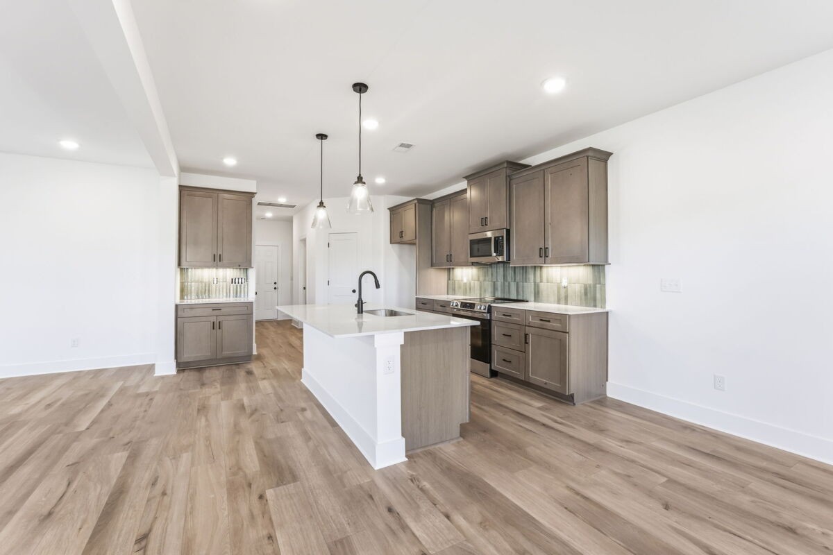 929 Watercourse Court Nashville TN 37214