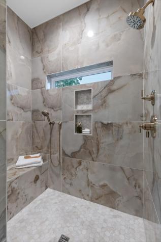 2208 Launcelot Road Chattanooga TN 37421