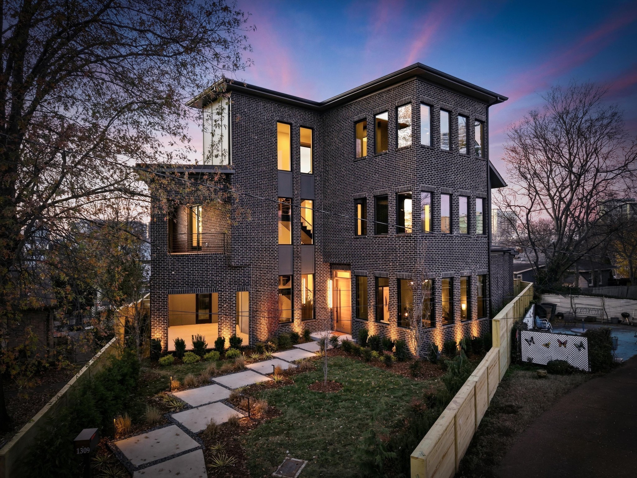 1309 Southside Circle Nashville TN 37212