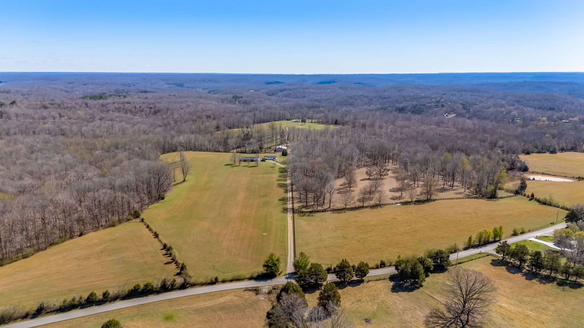 801 Collier Bend Road Charlotte TN 37036