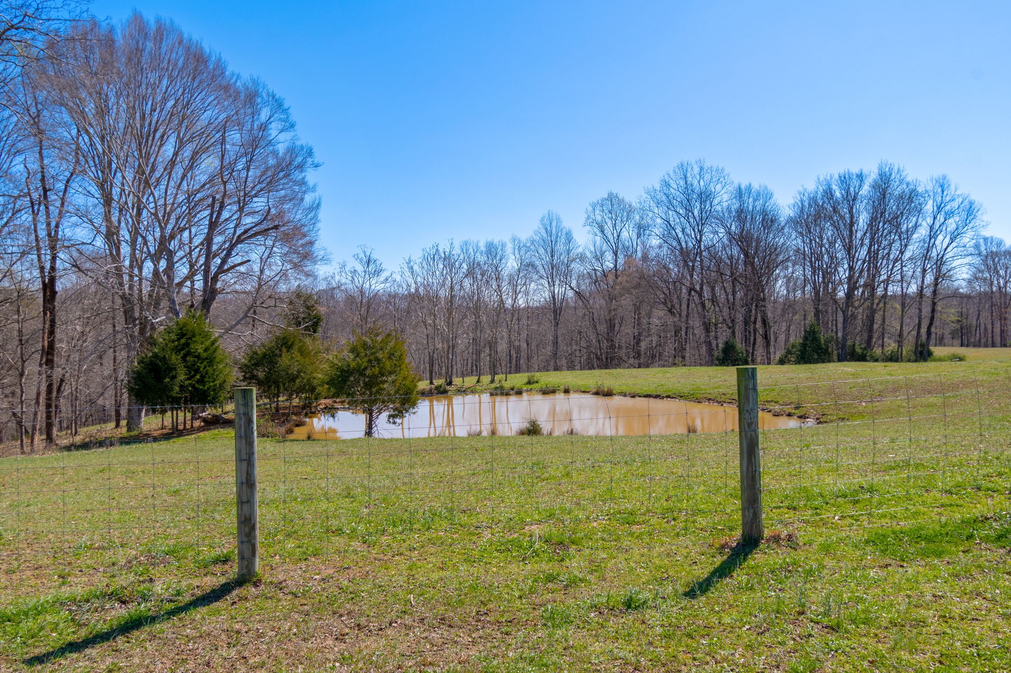 801 Collier Bend Road Charlotte TN 37036