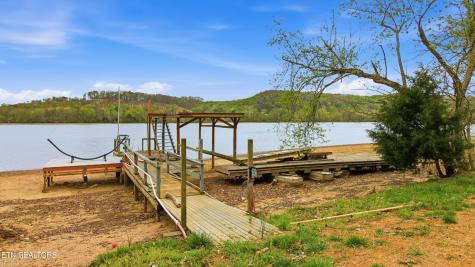 269 Lakeshore Vista Drive Kingston TN 37763