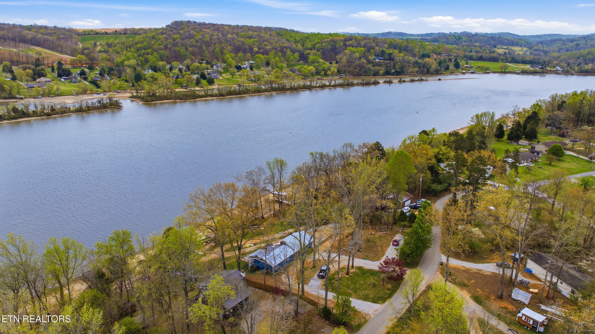 269 Lakeshore Vista Drive Kingston TN 37763