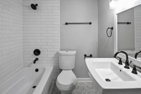 5919 Old Harding Pike Nashville TN 37205