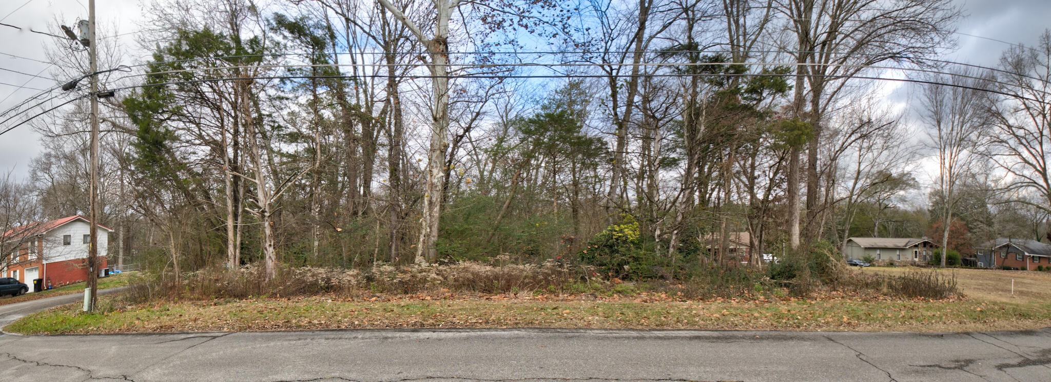 242013410 N Shore Acres & Lisa Lane Road Soddy Daisy TN 37379