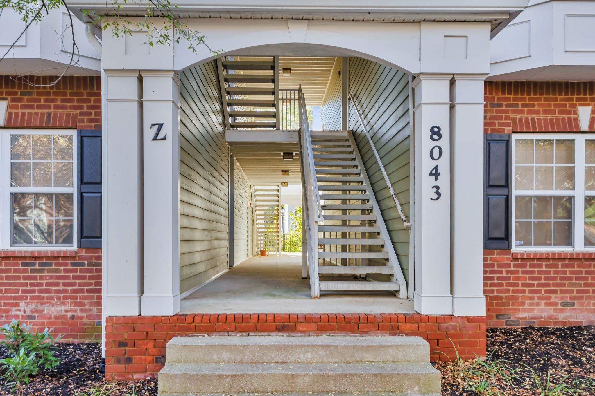 8043 Bienville Drive Nashville TN 37211