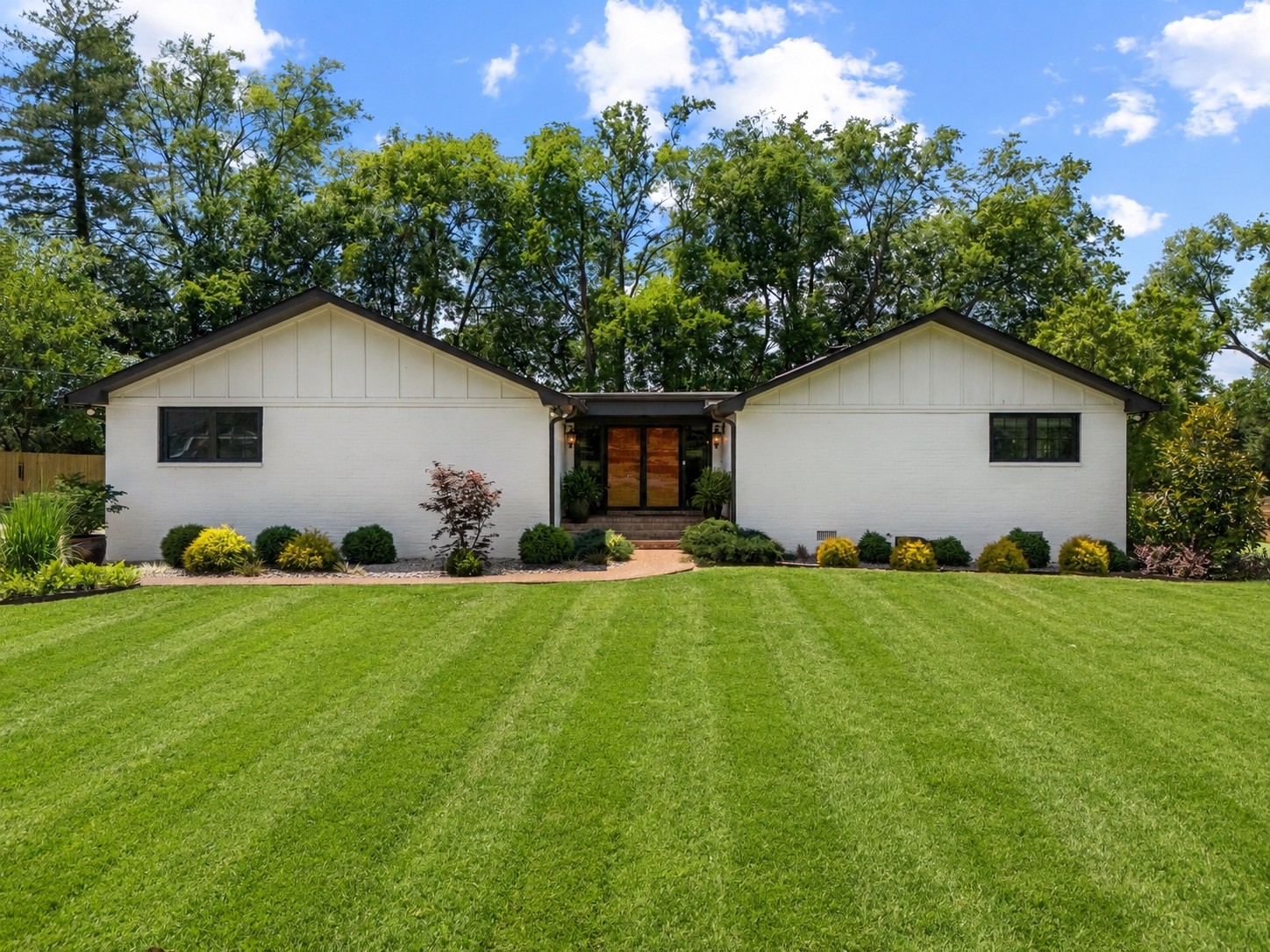 908 Lakeshore Drive Gallatin TN 37066
