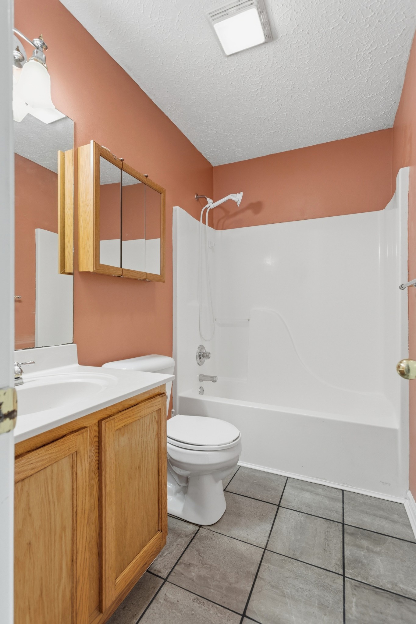 1909 Fieldstone Drive Columbia TN 38401