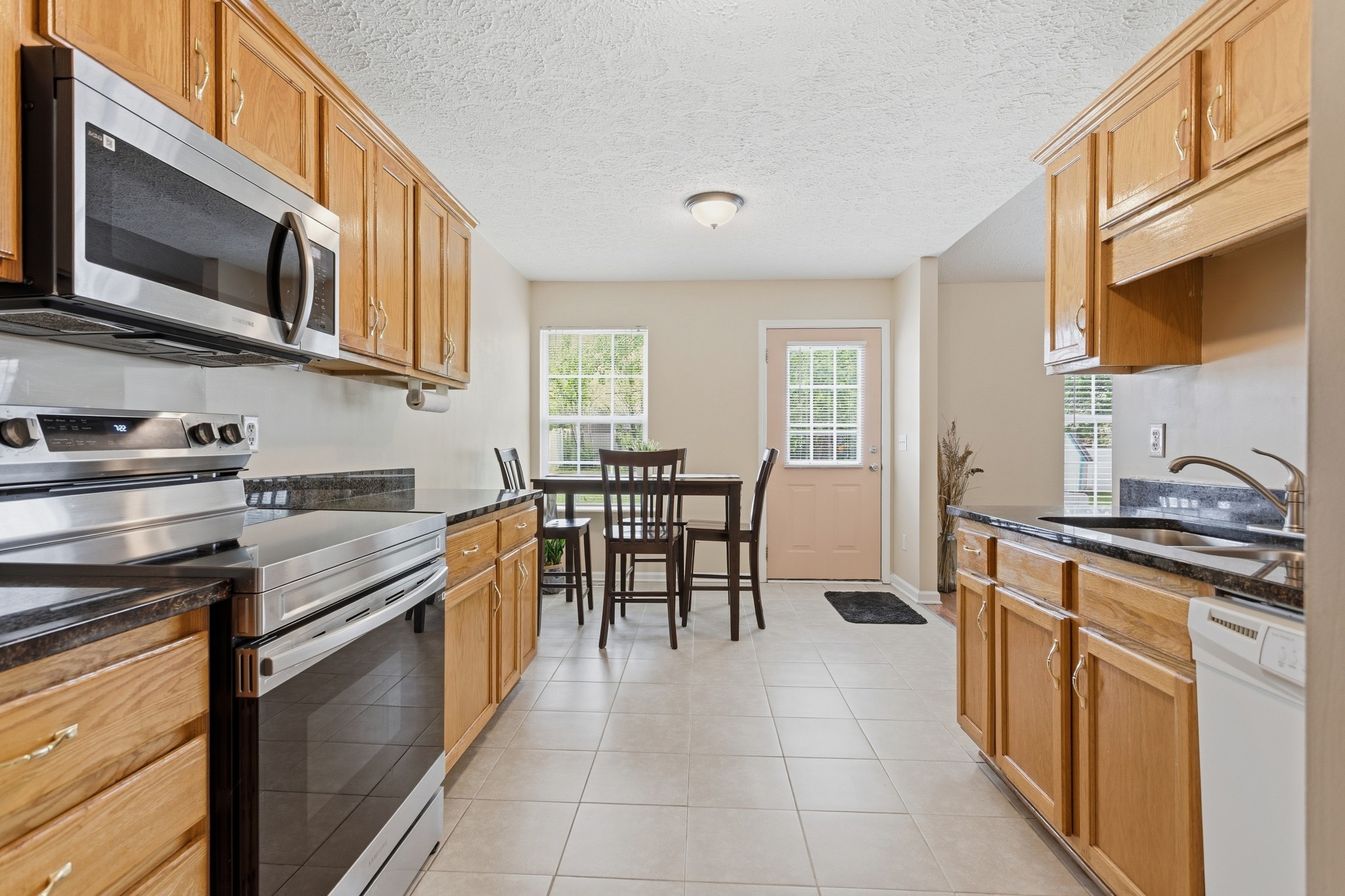 1909 Fieldstone Drive Columbia TN 38401