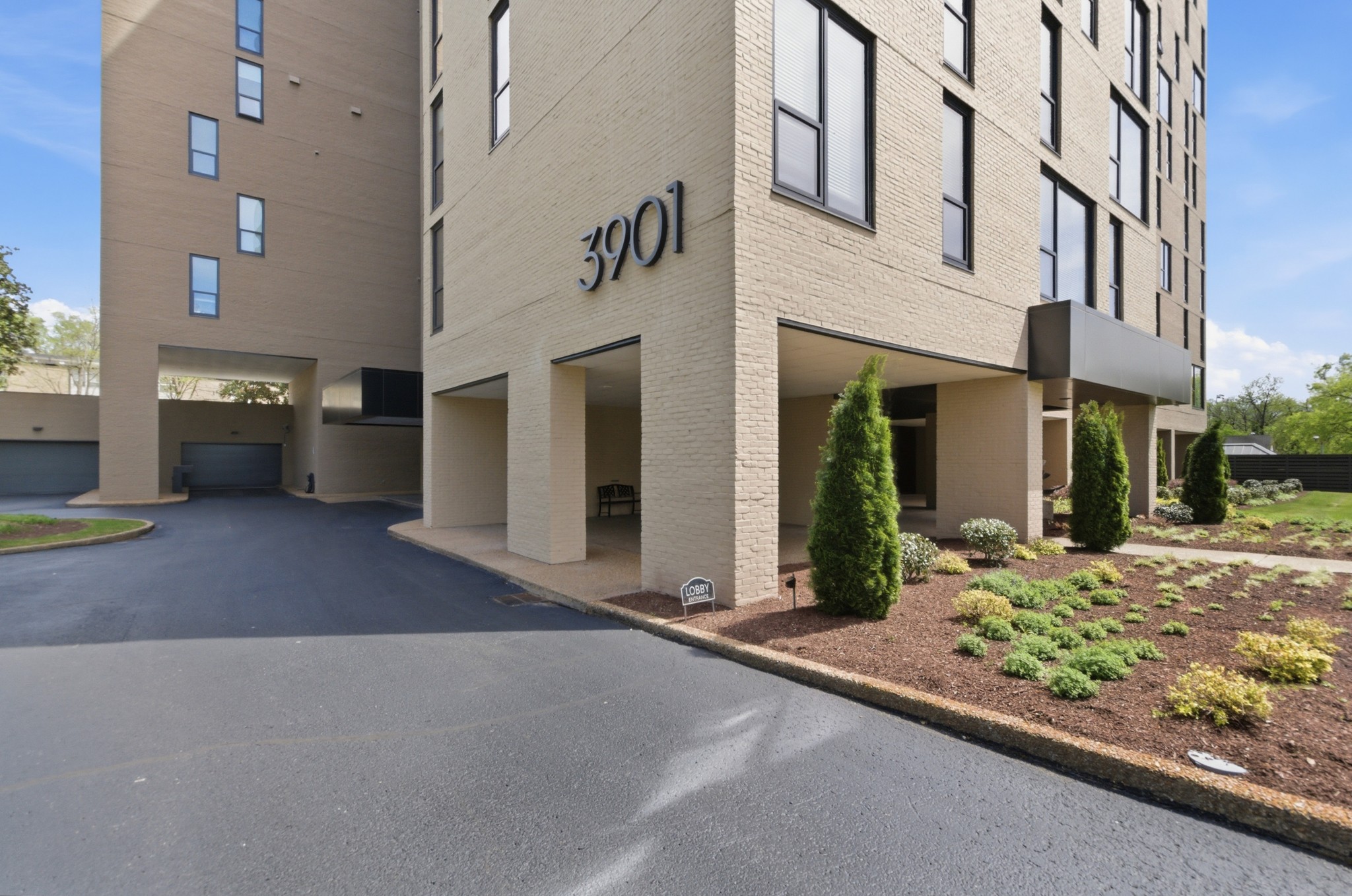 3901 West End Avenue Nashville TN 37205