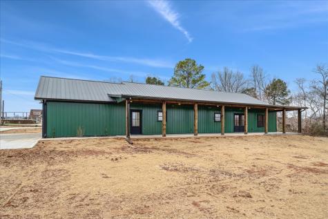 961 Collins Lane Huntland TN 37345