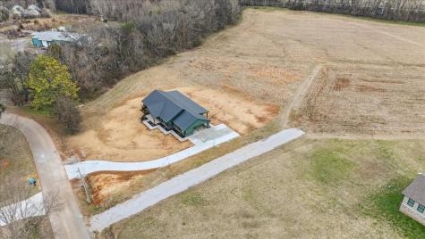 961 Collins Lane Huntland TN 37345