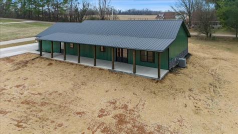 961 Collins Lane Huntland TN 37345