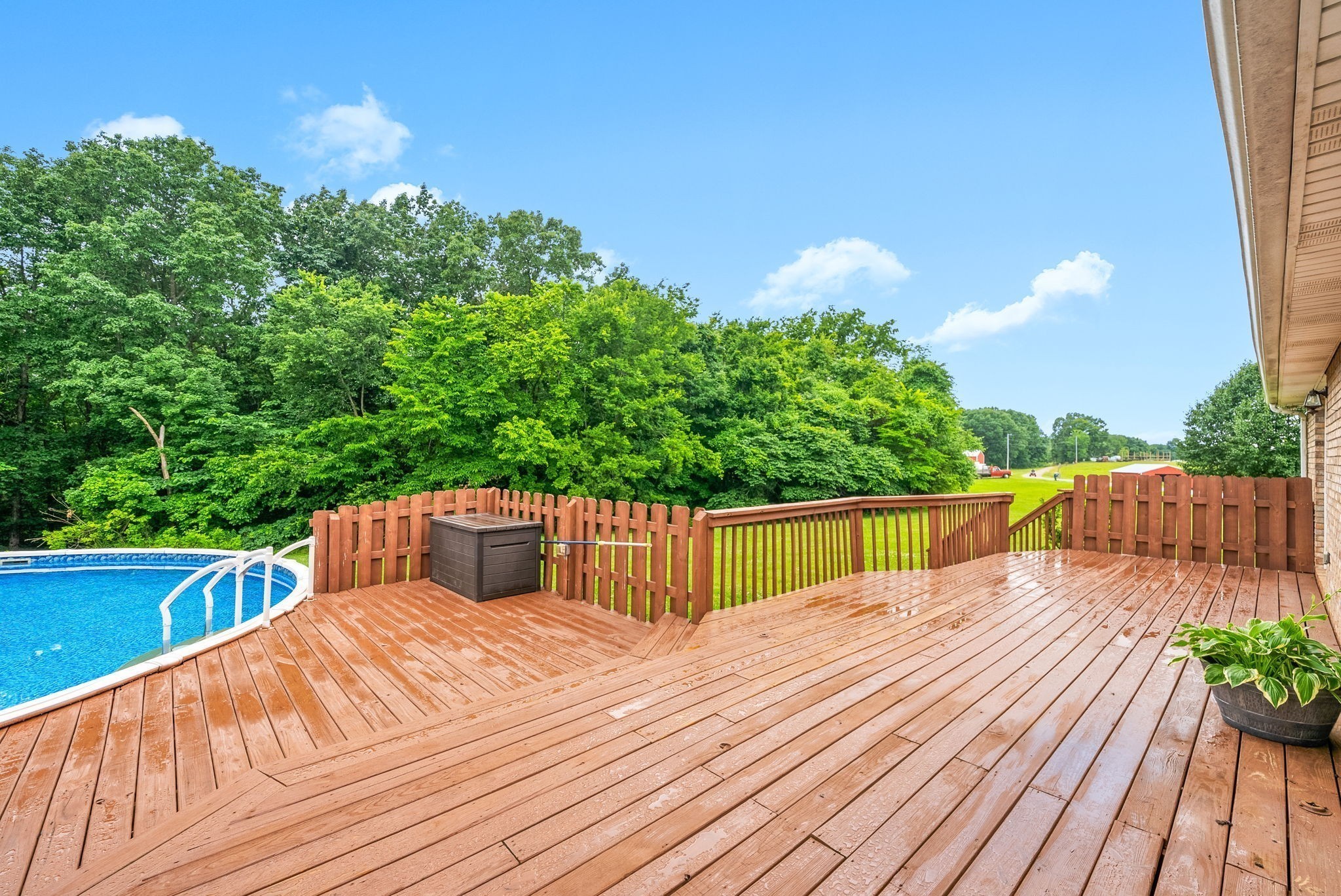 2430 Underwood Road Cunningham TN 37052