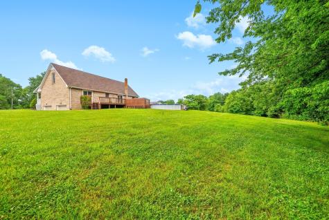 2430 Underwood Road Cunningham TN 37052
