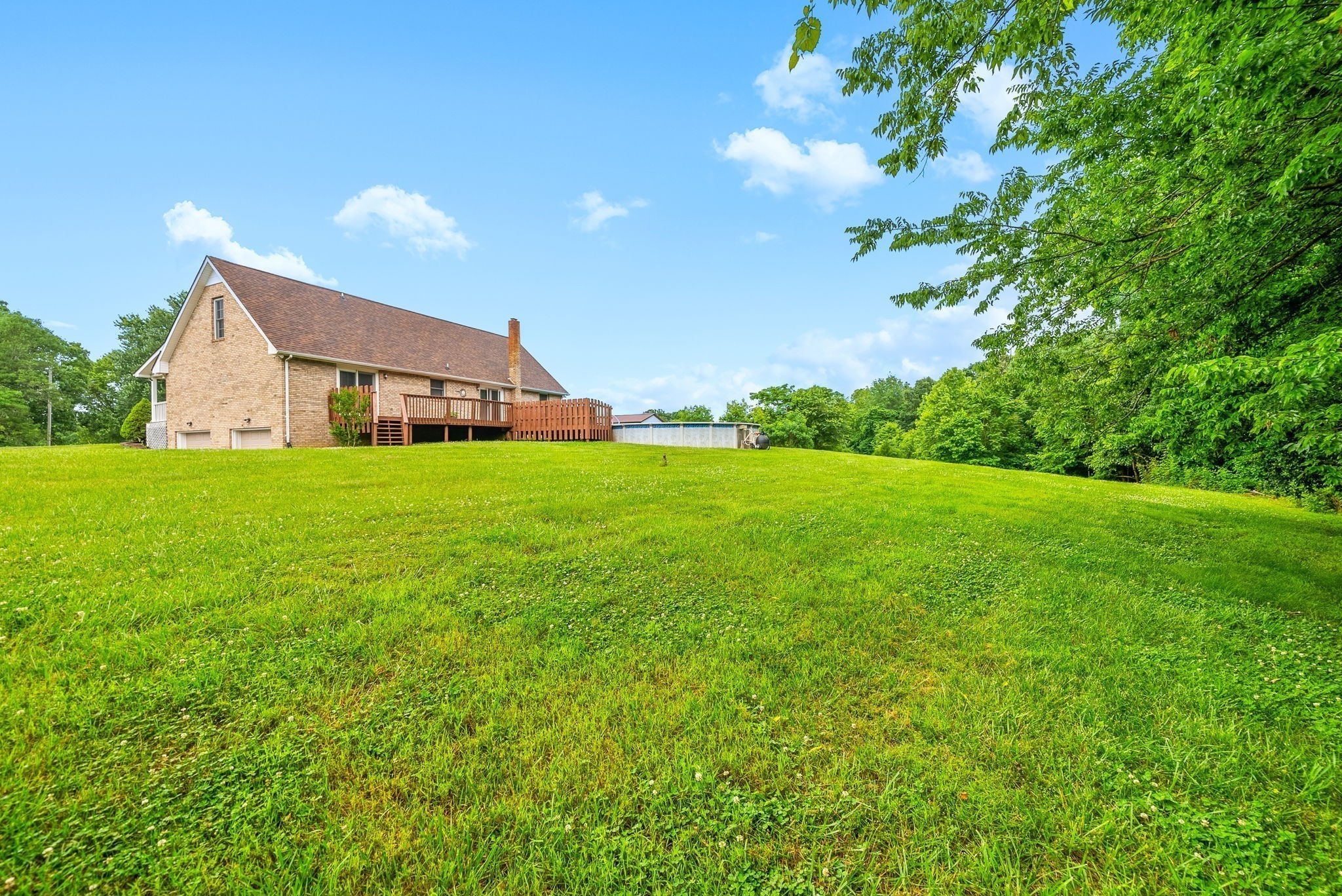 2430 Underwood Road Cunningham TN 37052