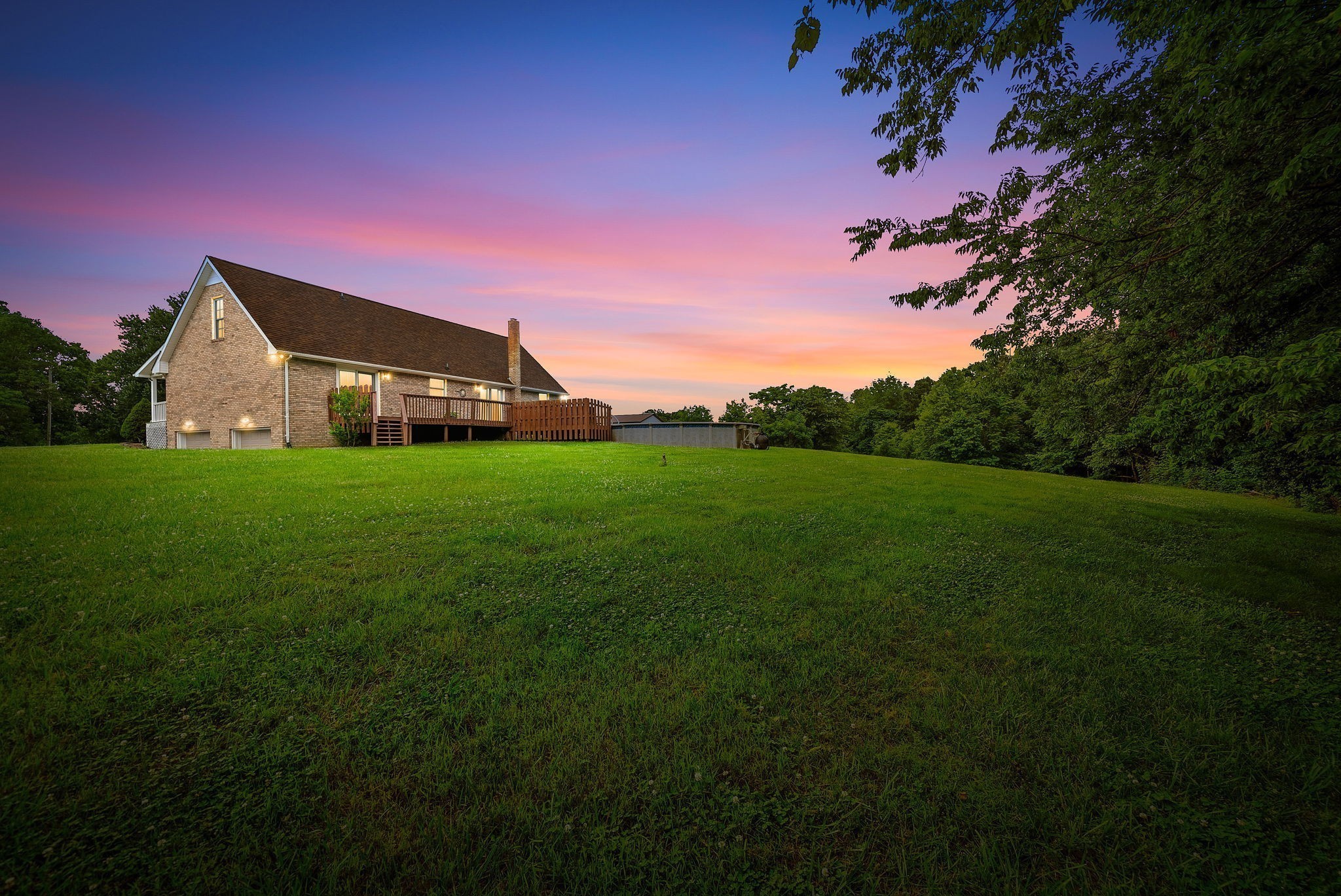 2430 Underwood Road Cunningham TN 37052