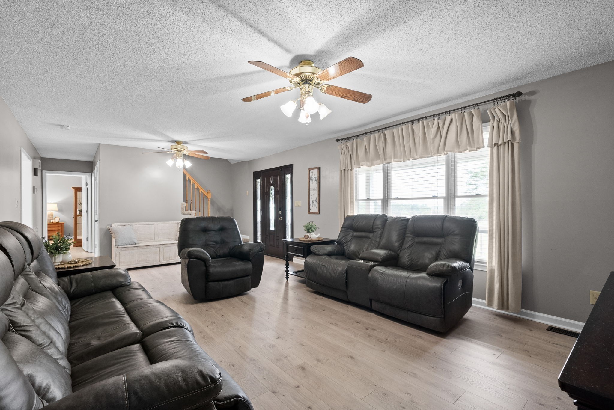 2430 Underwood Road Cunningham TN 37052