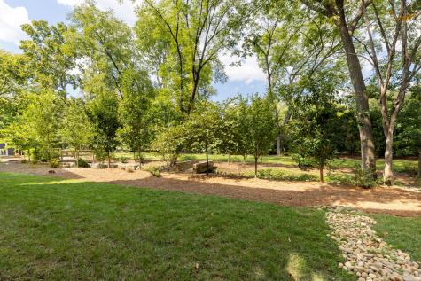1316 Grandview Drive Nashville TN 37215