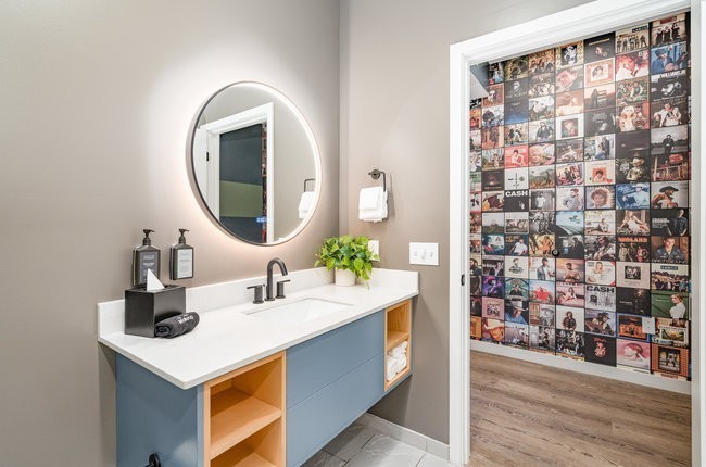 50 Music Sq, W Nashville TN 37203