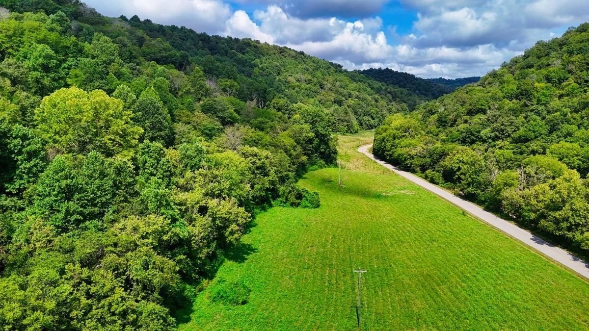 2 Big Hill Road Liberty TN 37095