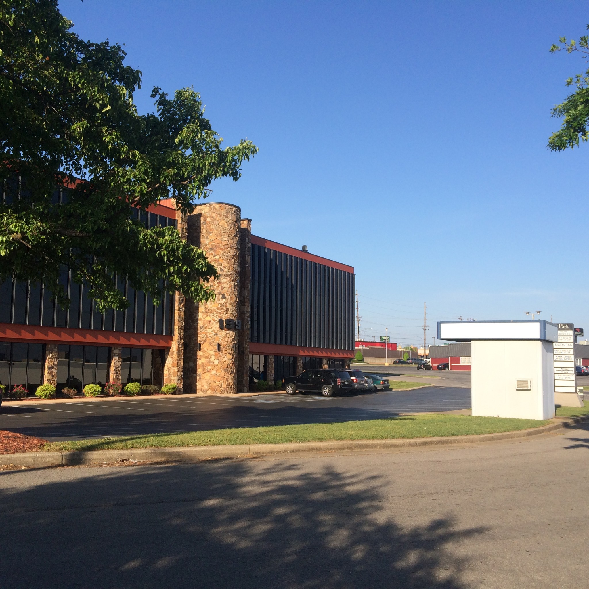 1994 Gallatin Pike Suite 305, N Madison TN 37115
