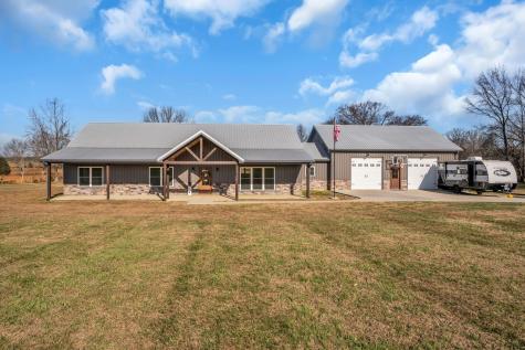 1547 Manley Loop Dickson TN 37055
