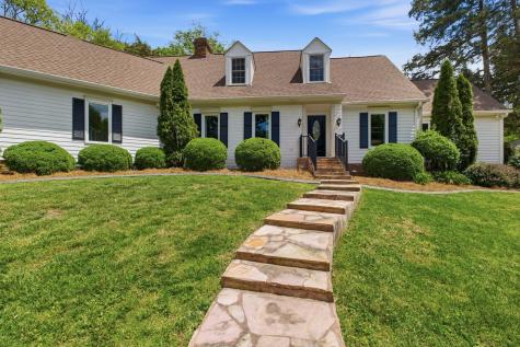 2455 Long Hollow Pike Hendersonville TN 37075