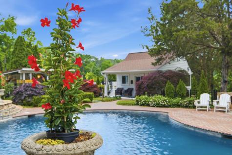 2455 Long Hollow Pike Hendersonville TN 37075