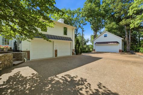 2455 Long Hollow Pike Hendersonville TN 37075