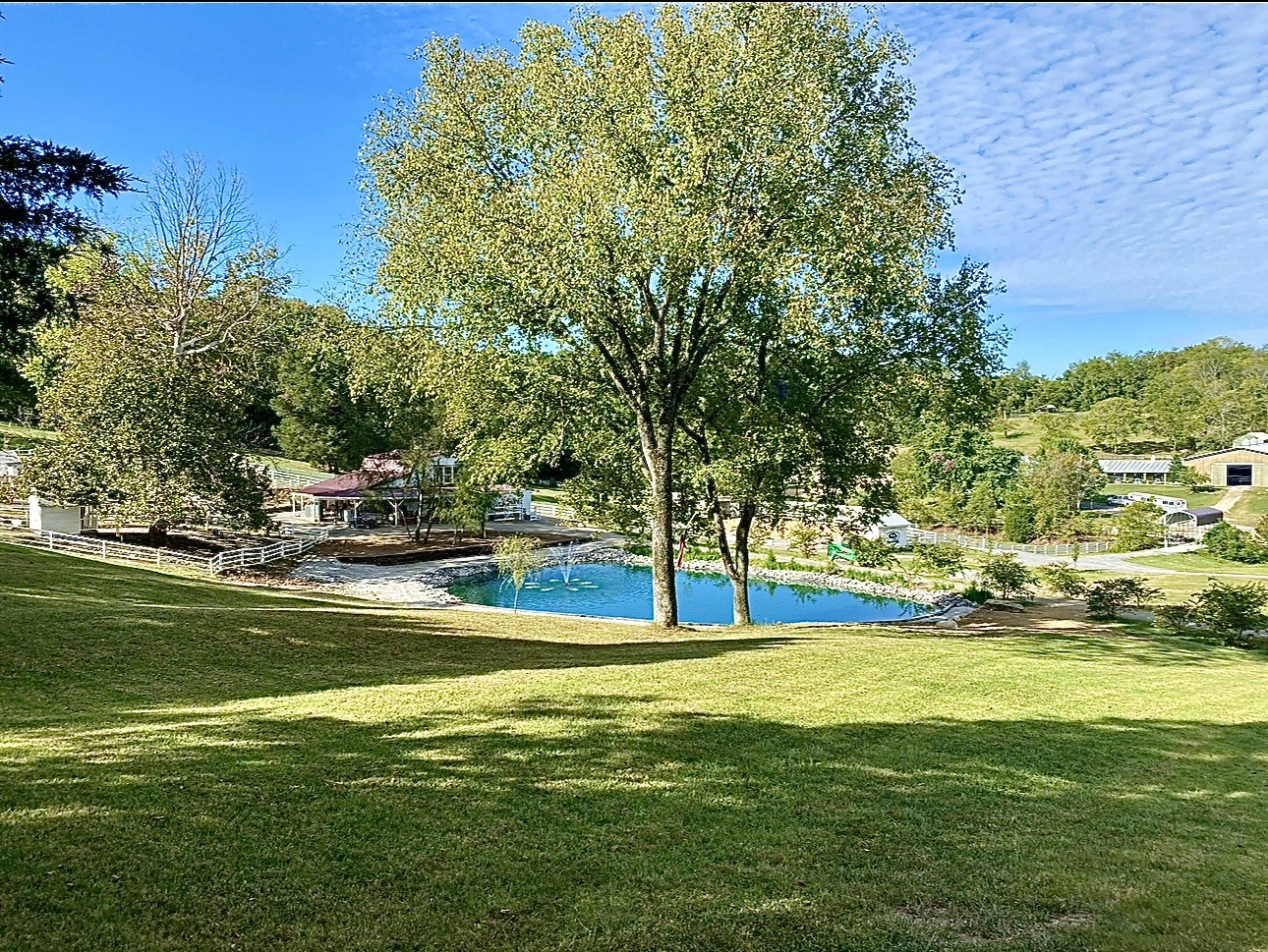 2455 Long Hollow Pike Hendersonville TN 37075