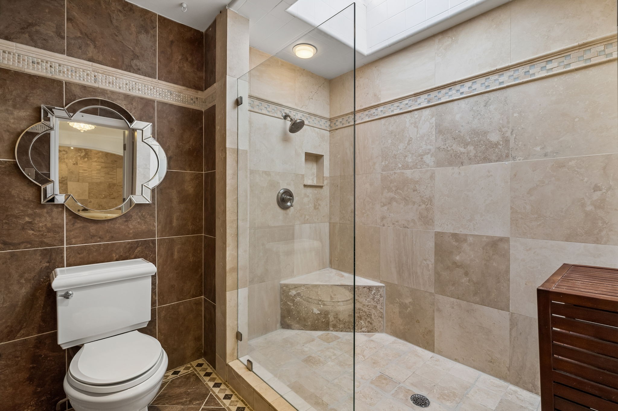 2455 Long Hollow Pike Hendersonville TN 37075