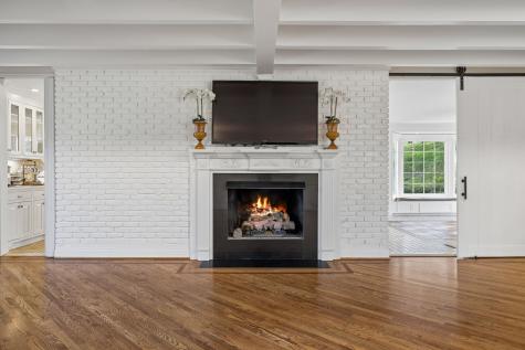 2455 Long Hollow Pike Hendersonville TN 37075