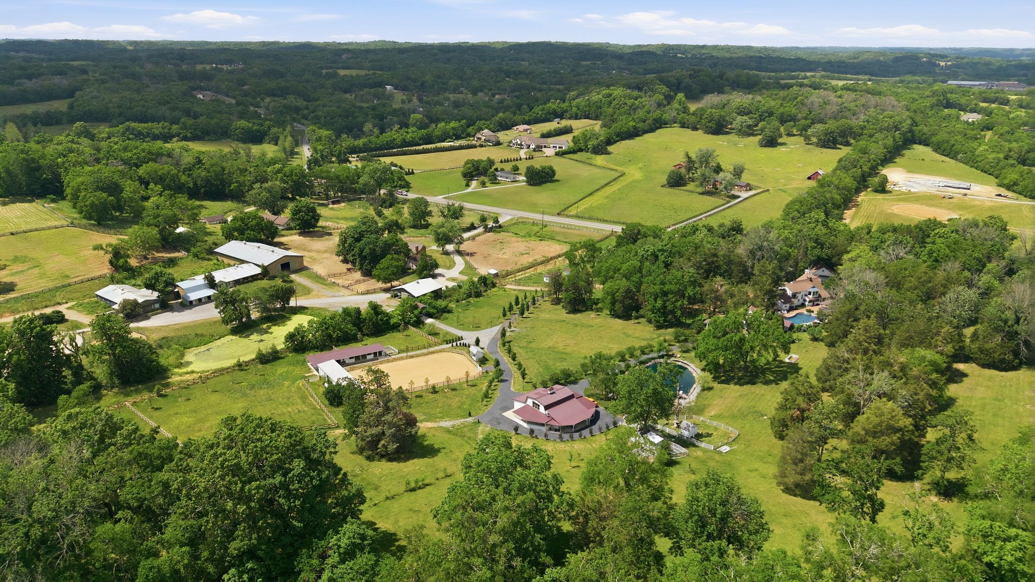 2455 Long Hollow Pike Hendersonville TN 37075