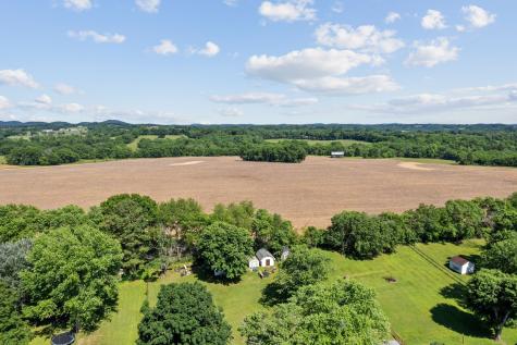292 Greenfield Lane Castalian Springs TN 37031