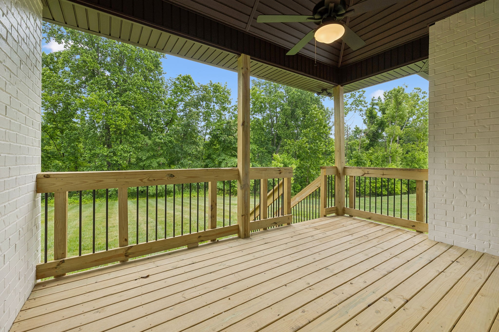353 Young Lane Pleasant View TN 37146