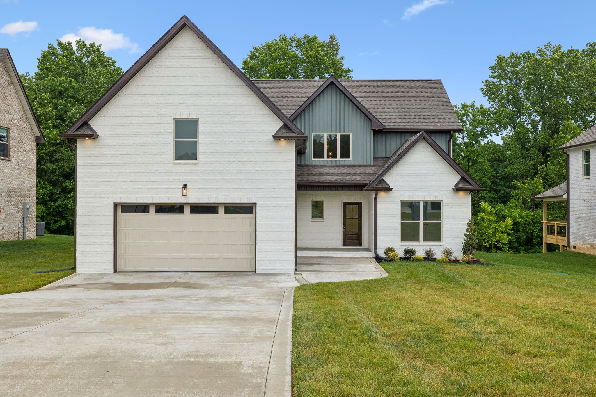 353 Young Lane Pleasant View TN 37146