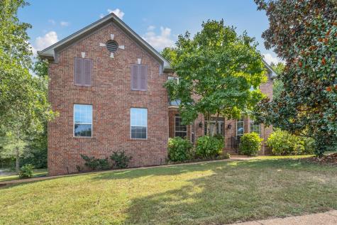 8169 Londonberry Road Nashville TN 37221