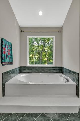 8169 Londonberry Road Nashville TN 37221