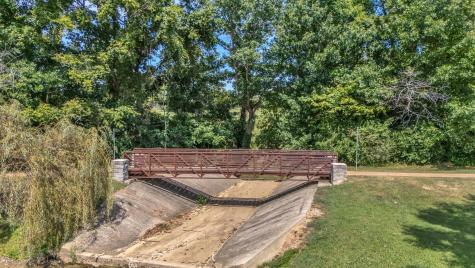8169 Londonberry Road Nashville TN 37221