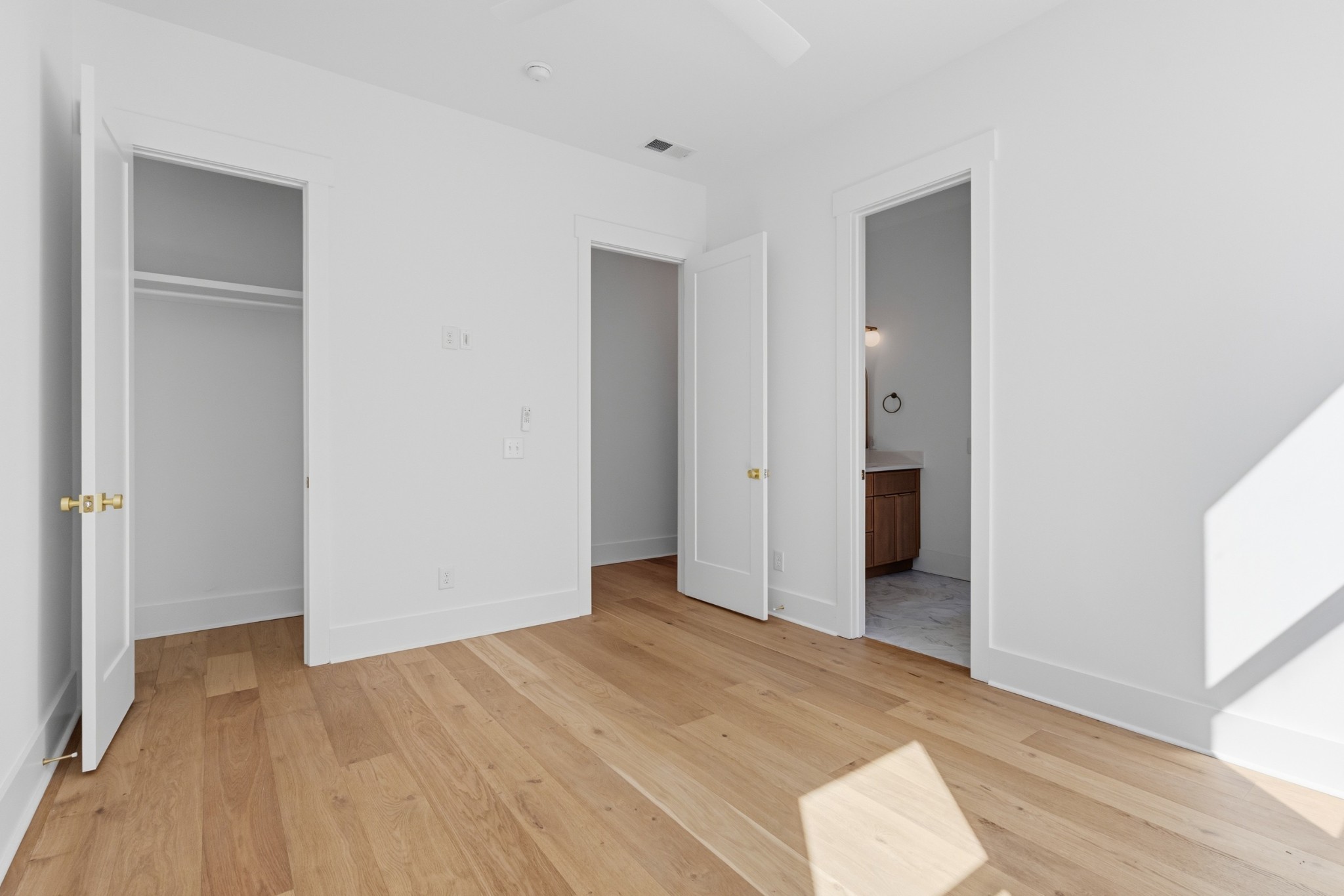 6027 Hill Circle Nashville TN 37209