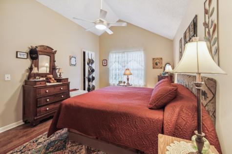 5904 New Hope Court Hermitage TN 37076