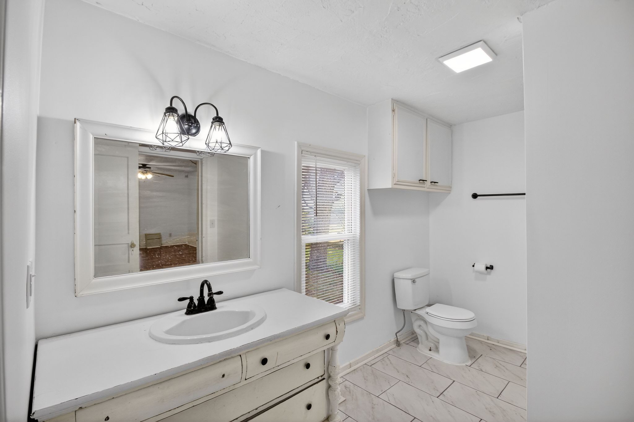 5904 Highway 76, E Springfield TN 37172