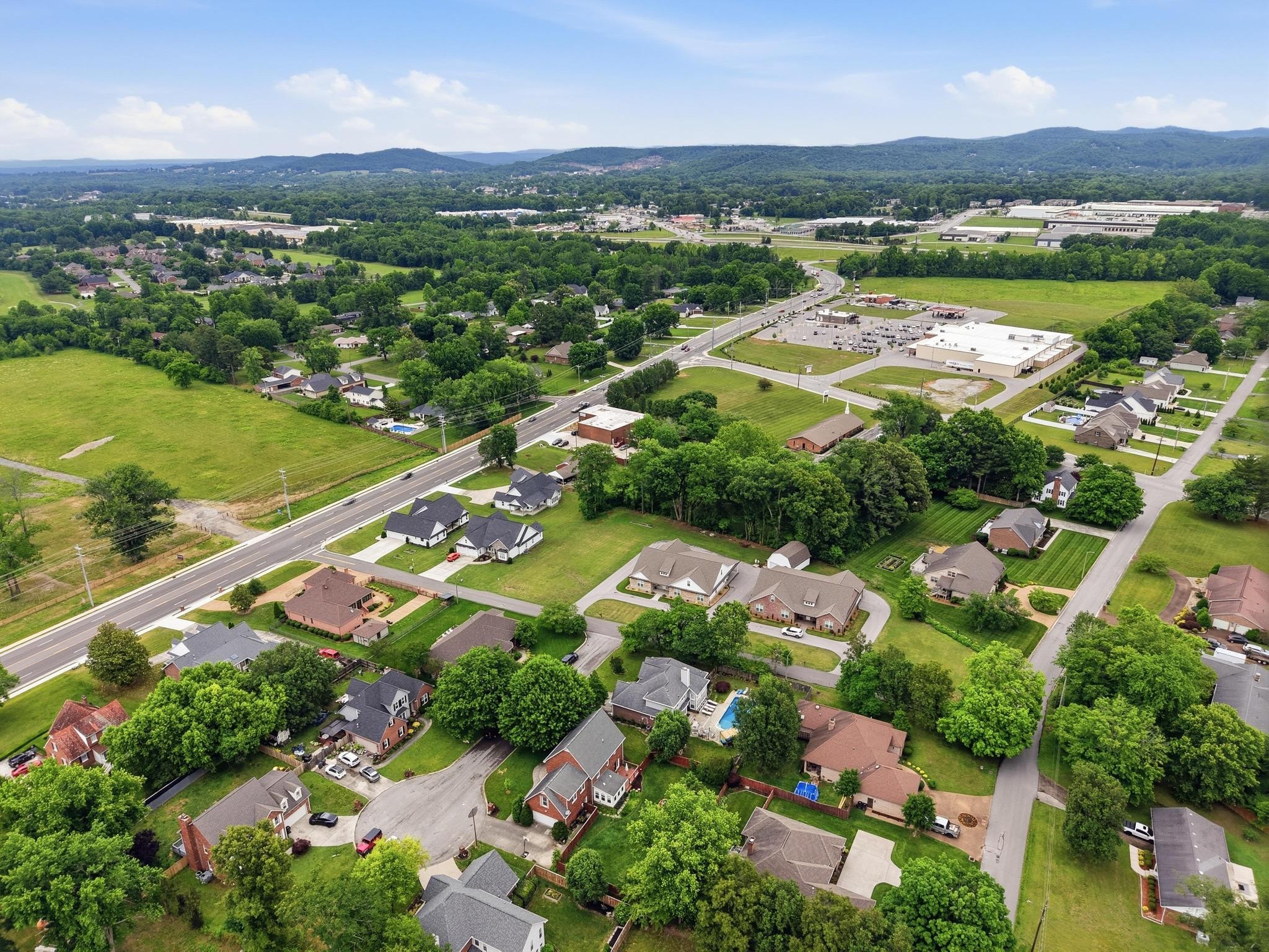 1363 Ivy Lane Cookeville TN 38501