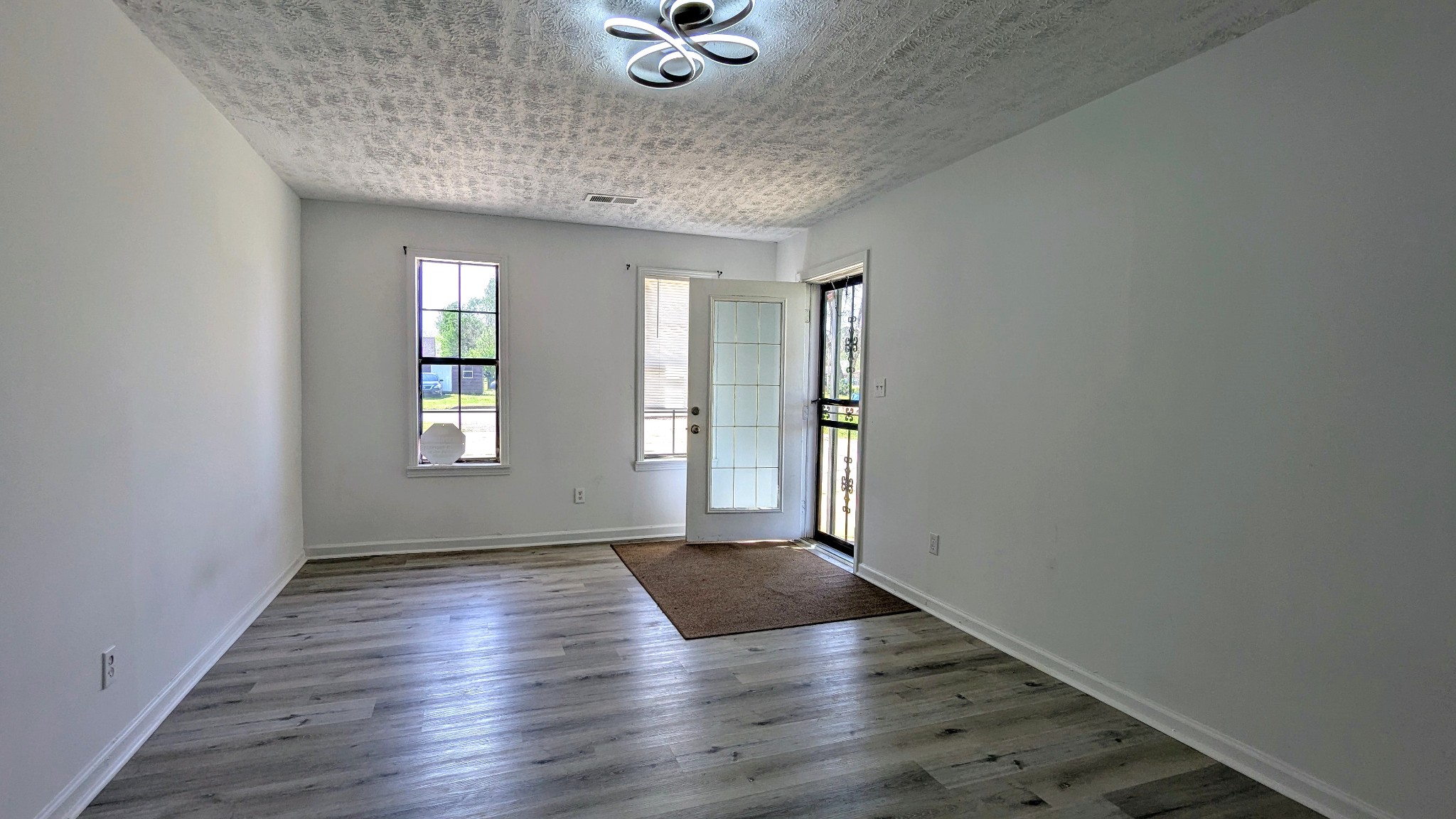 804 Fairlawn Drive Bolivar TN 38008