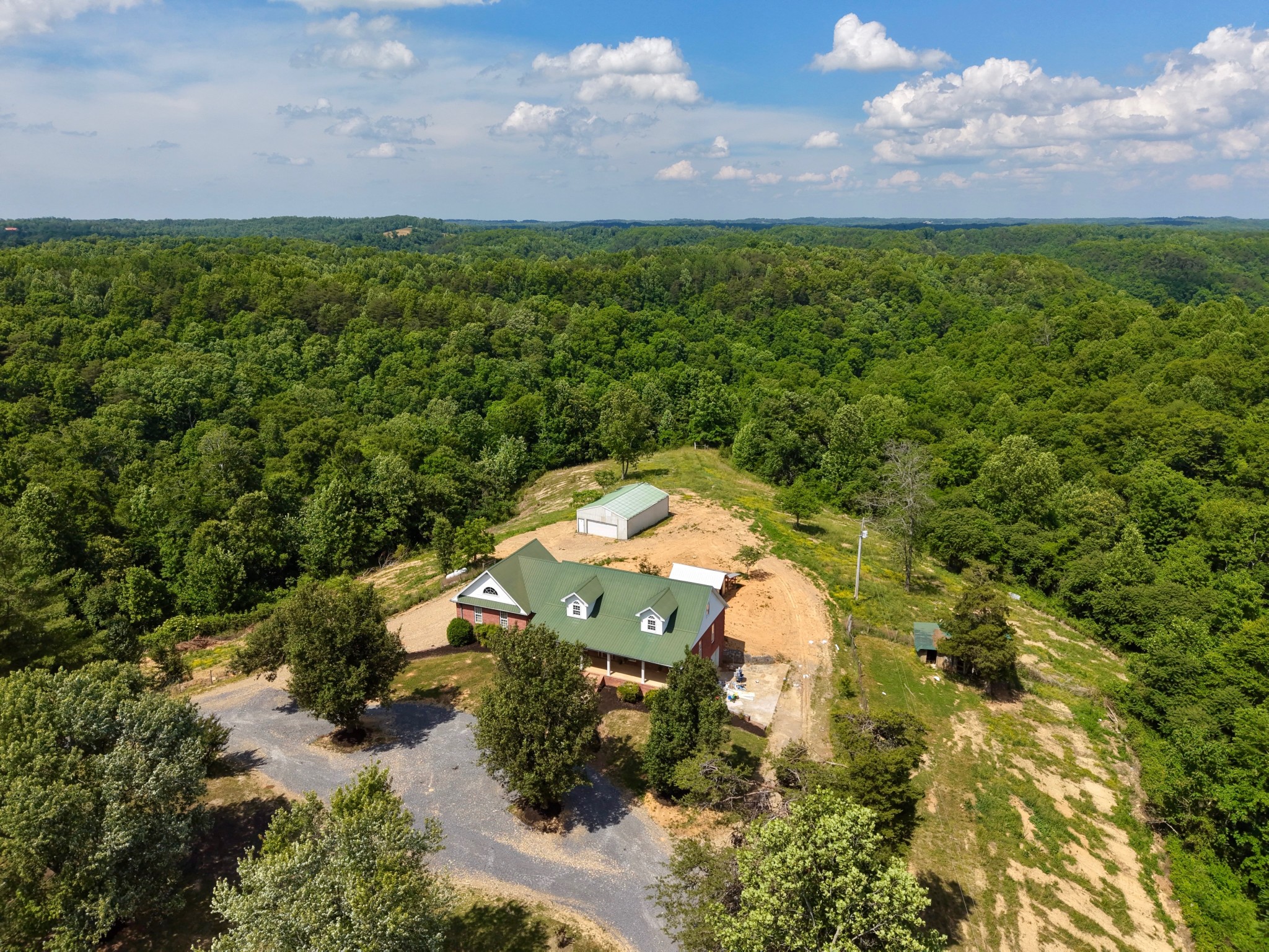 6701 Mccormick Ridge Road Whitleyville TN 38588